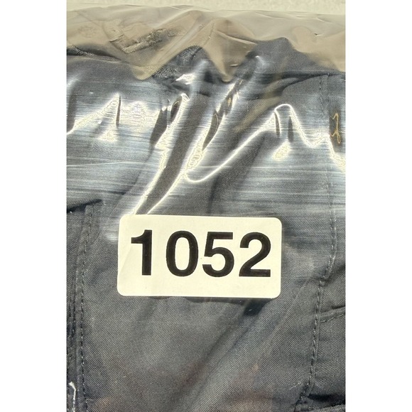 Y2K DC Snowboard Men's Black Insulated Jacket - Size M - Picture 16 of 16